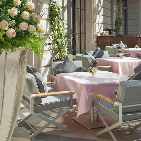 The Peninsula Hotel Parigi
