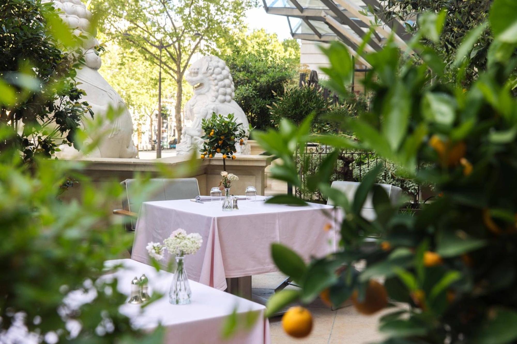 The Peninsula 5* Paris